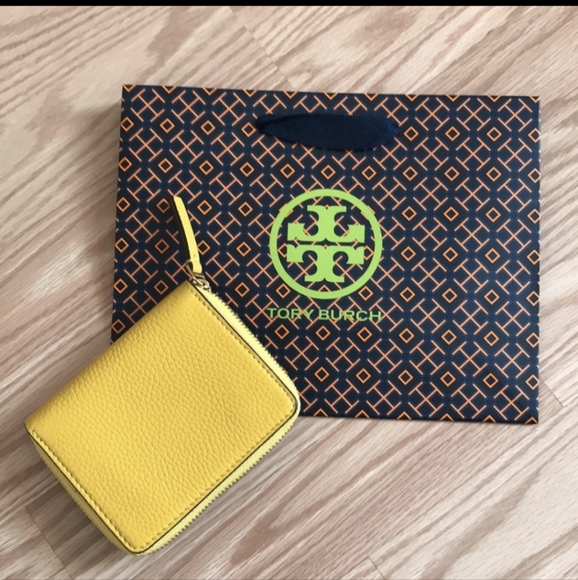 Tory Burch mini wallet - Picture 2 of 4
